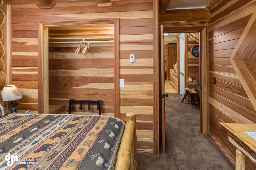 Alaska Knotty Pine B&B パーマー エクステリア 写真